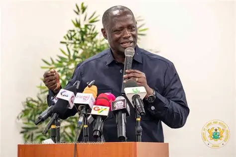 Gov’t Earns Praise For Laying New L. I. Repealing Forest Mining Powers